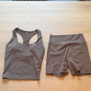 Form Racer Tank + Shorts Size Small Walnut